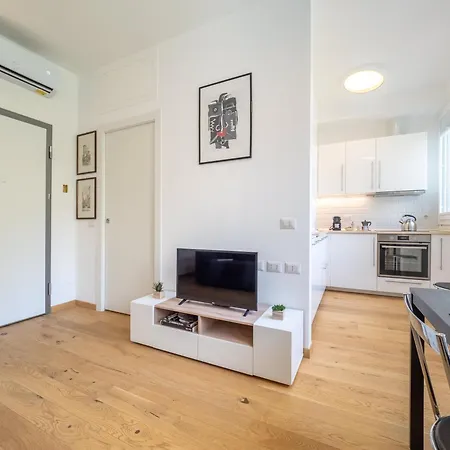 Duomo Line - Cozy, Modern Designed Flat
